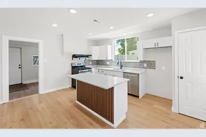 142 W 2nd St, Ogden, UT 84404 - Photo 2