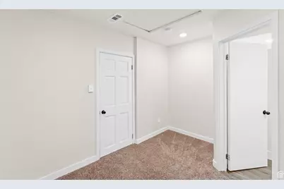 142 W 2nd St, Ogden, UT 84404 - Photo 16