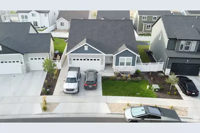 4472 W Monument Peak Dr S, Herriman, UT 84096 - Photo 4