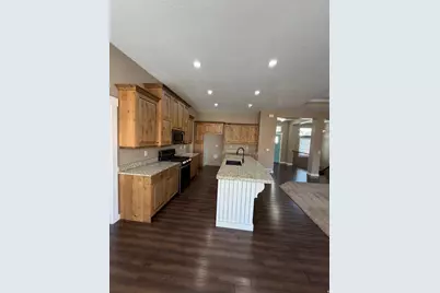 2172 N 2625 W, Farr West, UT 84404 - Photo 8