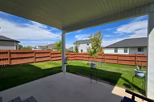 819 S 300 W, Vernal, UT 84078 - Photo 30