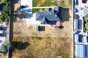 353 W Redberry Rd, Draper, UT 84020 - Photo 68