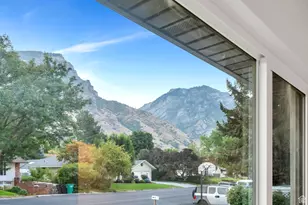 3129 N Cherokee Ln E, Provo, UT 84604 - Photo 4