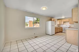 841 E Newbold Cir S, Midvale, UT 84047 - Photo 6