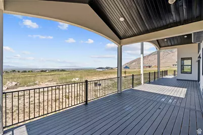 2175 N Dapple Dr, Tooele, UT 84074 - Photo 18