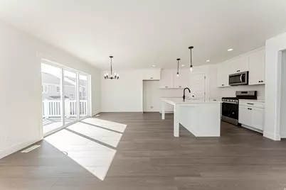 972 N Banner Dr #618, Saratoga Springs, UT 84045 - Photo 8