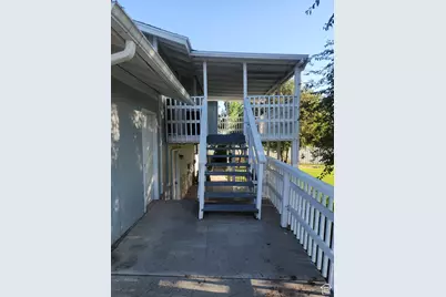 4891 S 2875 W, Roy, UT 84067 - Photo 20