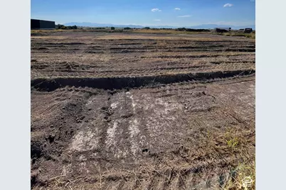 211 N 1300 E #203, Lewiston, UT 84320 - Photo 2