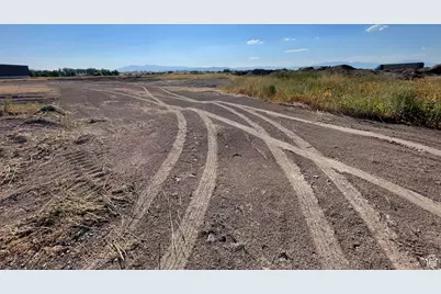 211 N 1300 E #203, Lewiston, UT 84320 - Photo 4