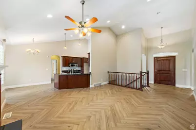 4665 N Stonehaven Loop, Lehi, UT 84043 - Photo 8