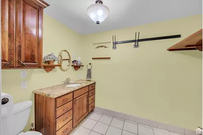 1009 N 2050 East Cir E, Saint George, UT 84770 - Photo 12