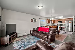 346 S Red Rock Dr, Santaquin, UT 84655 - Photo 8