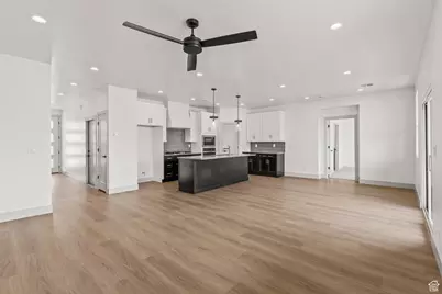 1033 E Coyote Crest Dr, Washington, UT 84780 - Photo 6