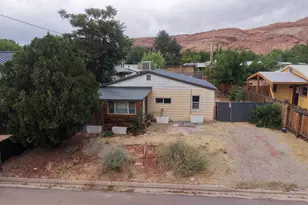 499 E 200 S, Moab, UT 84532 - Photo 10
