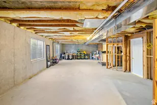 9083 S Enchanted Oak Ln, Sandy, UT 84094 - Photo 28