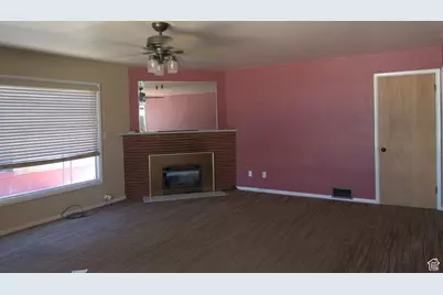 291 E 4300 S, Washington Terrace, UT 84405 - Photo 6