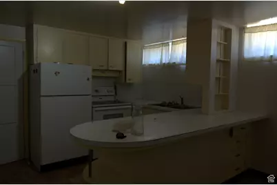 291 E 4300 S, Washington Terrace, UT 84405 - Photo 12