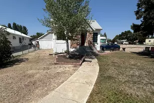 449 E 300 S, Price, UT 84501 - Photo 32