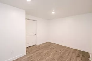 1077 S Red Barn Vw Dr, Santaquin, UT 84655 - Photo 32