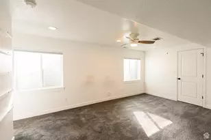 1077 S Red Barn Vw Dr, Santaquin, UT 84655 - Photo 30