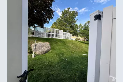 6900 S Florentine Way, West Jordan, UT 84084 - Photo 26