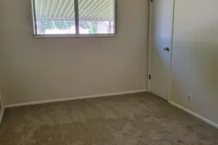 9191 S 220 E, Sandy, UT 84070 - Photo 8