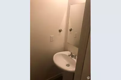 643 N 30 E, Vineyard, UT 84059 - Photo 12