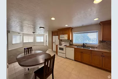 136 E 1455 S, Salem, UT 84653 - Photo 28
