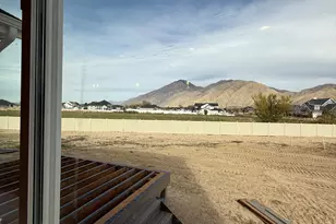 1142 W 220 N, Mapleton, UT 84664 - Photo 12