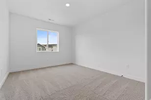 7136 Oquirrh Ranch Pkwy N, Eagle Mountain, UT 84005 - Photo 20