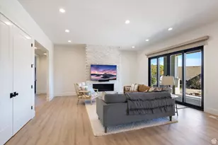 14598 S Canyon Edge Cir, Draper (UT Cnty), UT 84020 - Photo 76