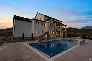 14598 S Canyon Edge Cir, Draper (UT Cnty), UT 84020 - Photo 16