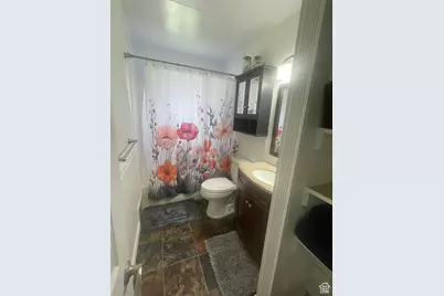 611 E Lagoon St, Roosevelt, UT 84066 - Photo 16