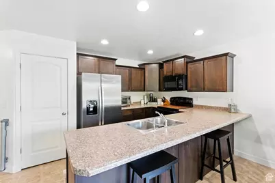 1187 W Seraphim Ct, Layton, UT 84041 - Photo 8