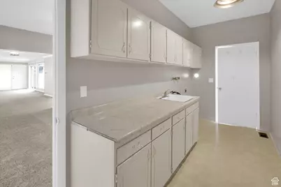 1872 E 5150 S, Holladay, UT 84117 - Photo 14