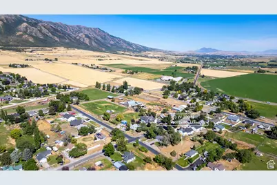 83 W 300 N #4, Wellsville, UT 84339 - Photo 14