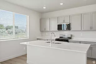 3148 W 3450 S, West Haven, UT 84401 - Photo 12