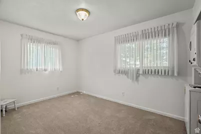 5889 S Kingston Way, Murray, UT 84107 - Photo 14