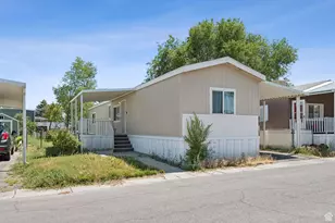 1271 W W Waxwing St, Salt Lake City, UT 84123 - Photo 2