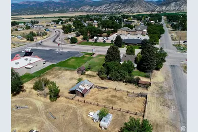 19 N Main, Levan, UT 84639 - Photo 26