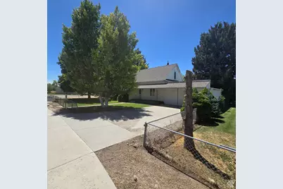 19 N Main, Levan, UT 84639 - Photo 2