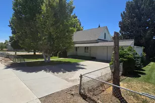 19 N Main, Levan, UT 84639 - Photo 2