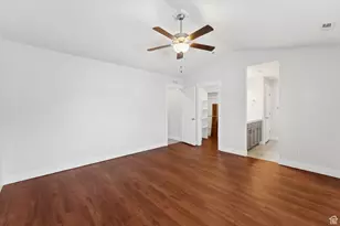 7217 N Clover Leaf Ln E, Eagle Mountain, UT 84005 - Photo 14