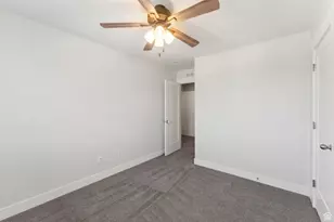 7217 N Clover Leaf Ln E, Eagle Mountain, UT 84005 - Photo 24