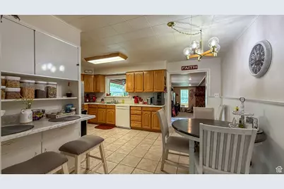 775 N 400 E, Price, UT 84501 - Photo 4