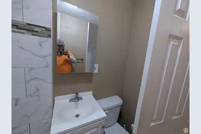 909 S Grant E, Ogden, UT 84404 - Photo 12