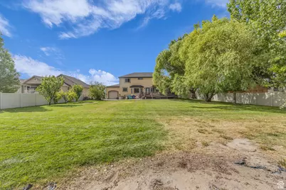 6014 W 5300 S, Hooper, UT 84315 - Photo 36