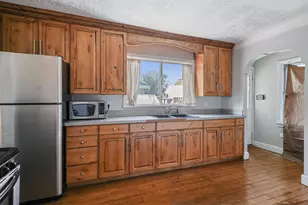 126 S 300 E, American Fork, UT 84003 - Photo 8