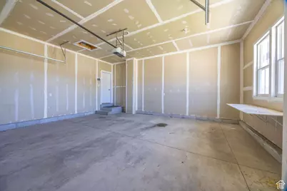 444 E 100 N, Millville, UT 84326 - Photo 34