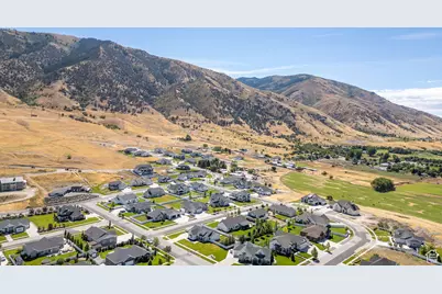 444 E 100 N, Millville, UT 84326 - Photo 38